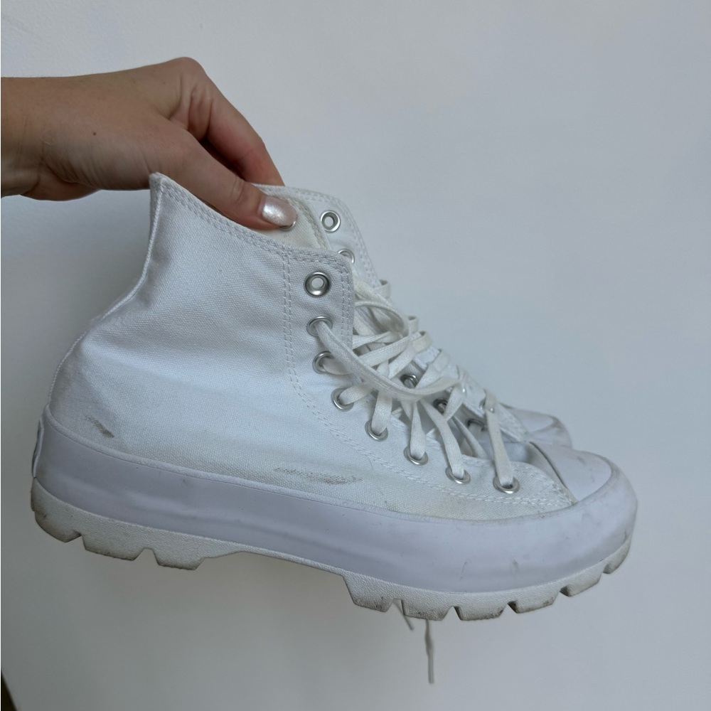 WOMEN'S CONVERSE CHUCK TAYLOR ALL STAR LUGGED PLATFORM SNEAKERS